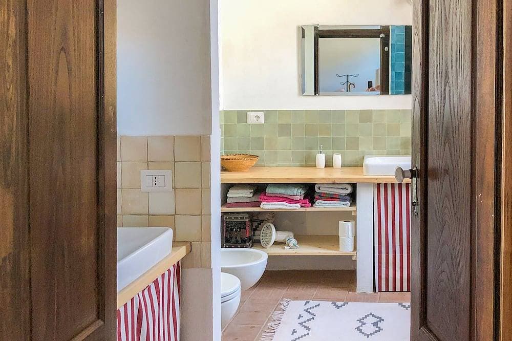 Foto 12 von 30: Beni benius - Zwei Schlafzimmer Wohnung, Schläft 5