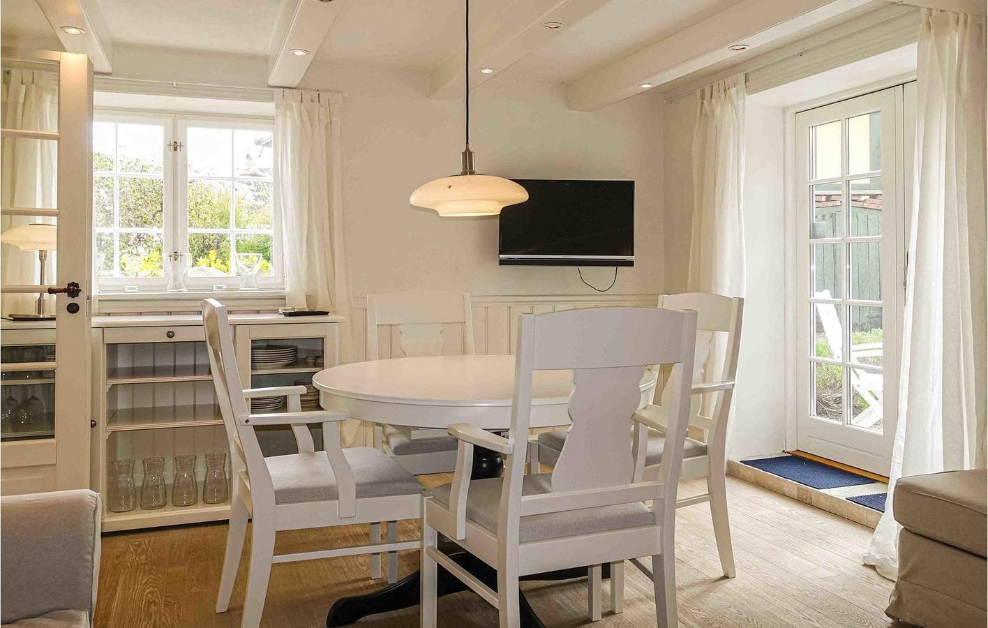 Foto 5 von 29: Ferienhaus für 4 Personen mit Terrasse