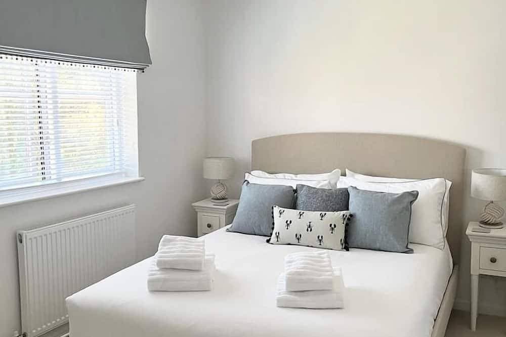 Foto 2 von 19: Perfekter Rückzugsort für zwei! Ein Schlafzimmer Haus mit Garten, Minuten vom Meer entfernt