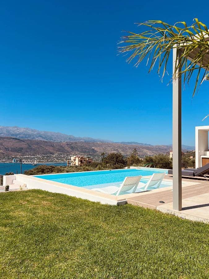 Foto 4 von 67: Three-Bedroom Villa