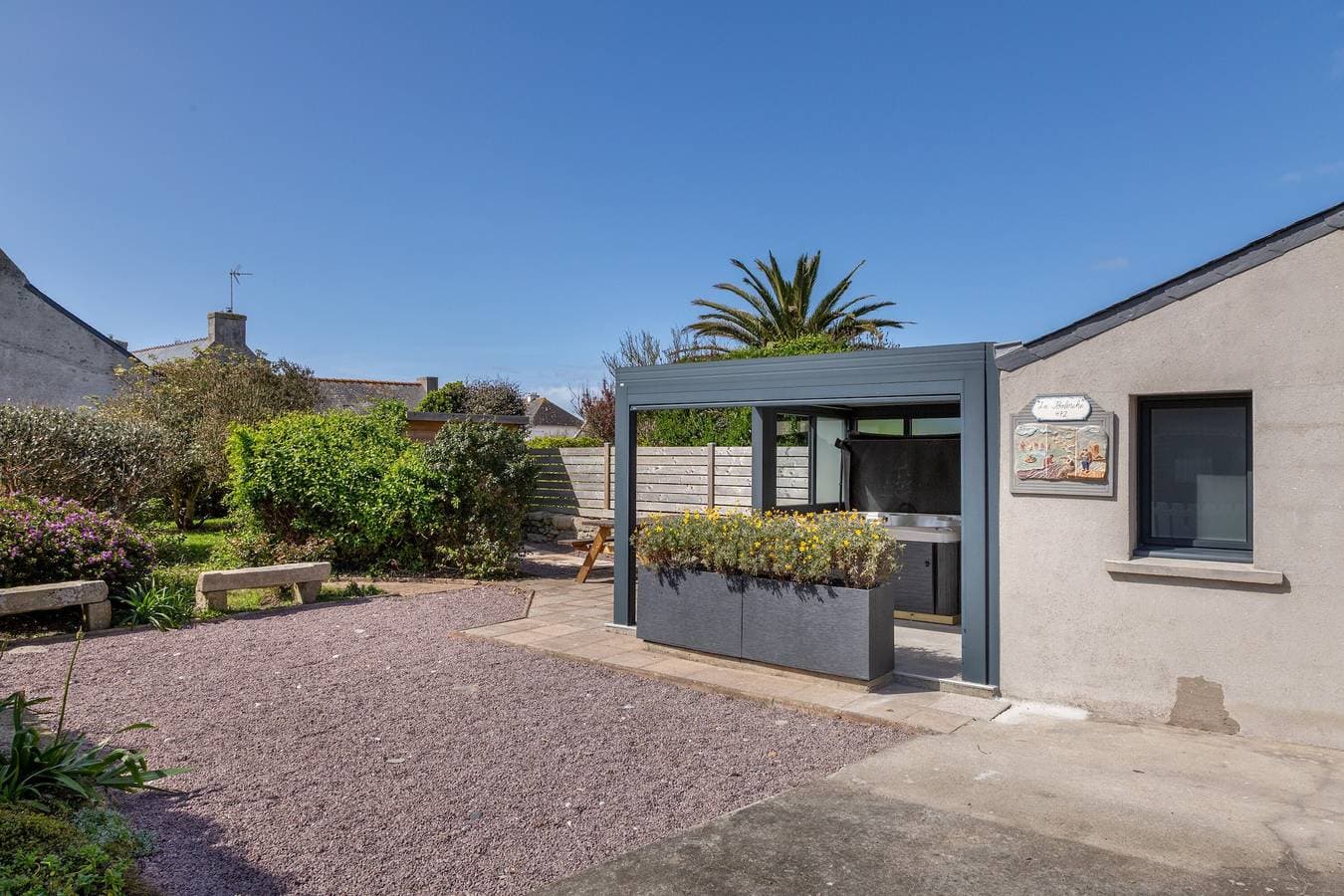 Foto 2 von 20: Ferienhaus 'Penty À Deux pas ce La Mer' mit privatem Garten und Spa