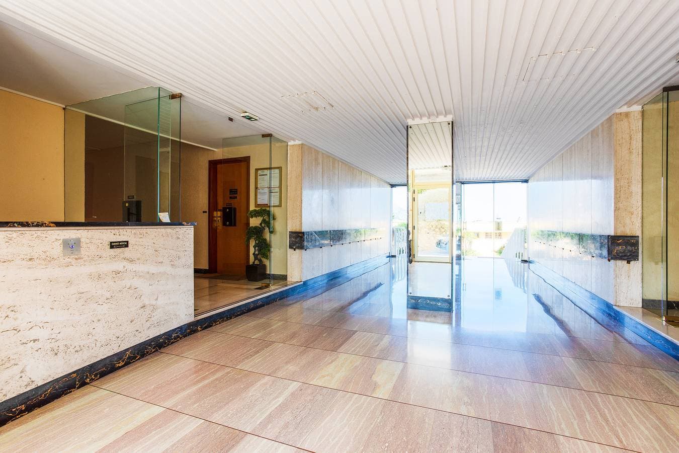 Foto 4 von 21: Beaulieu Marina By Riviera Holiday Homes