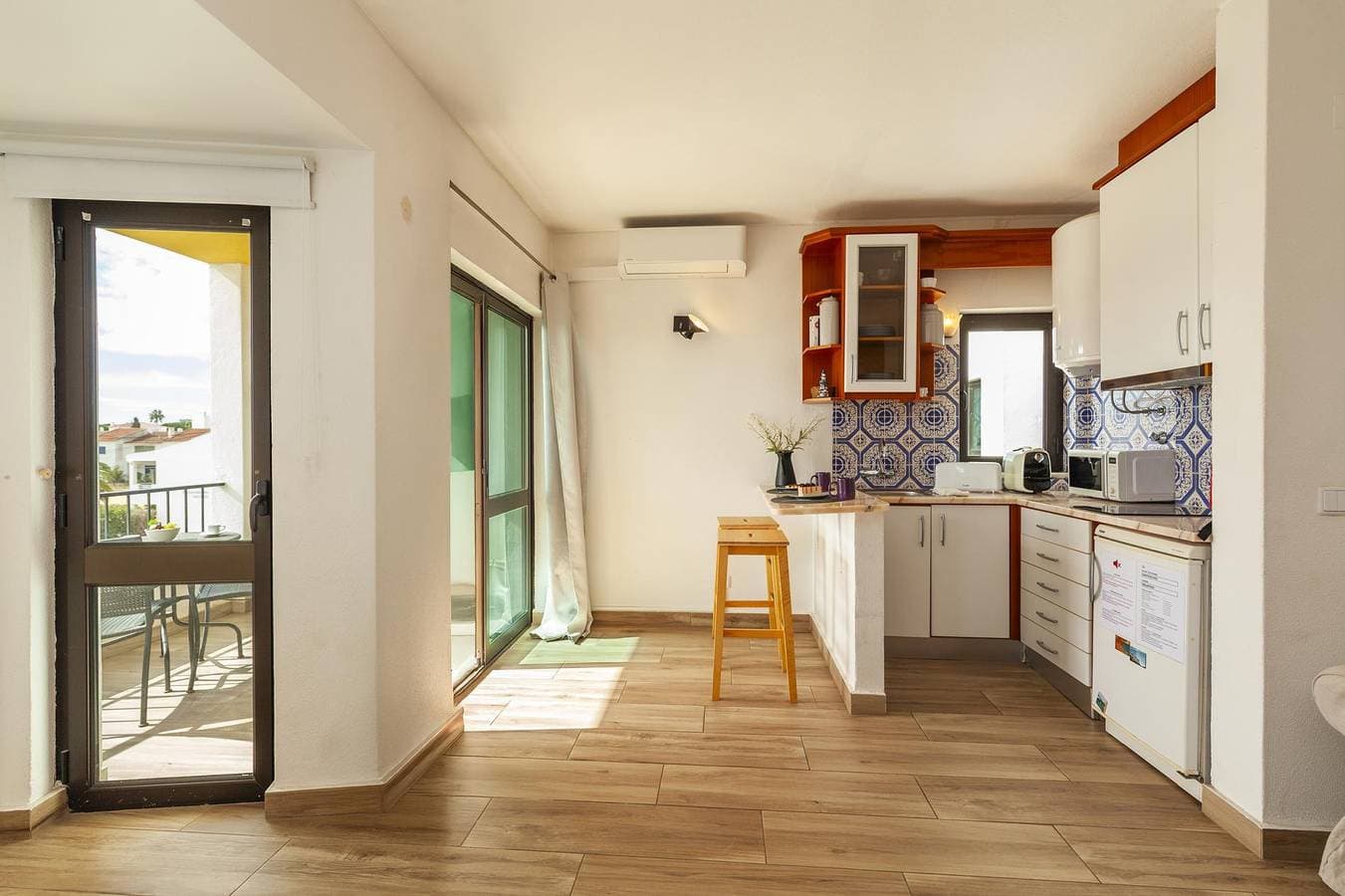 Foto 3 von 24: Ferienwohnung für 2 Personen mit Balkon