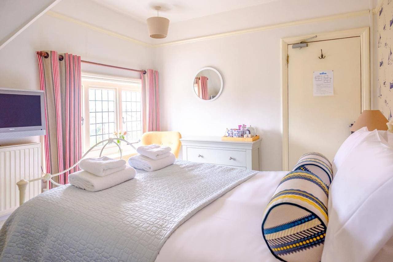 Foto 3 von 8: Small Double Room - Pet Friendly