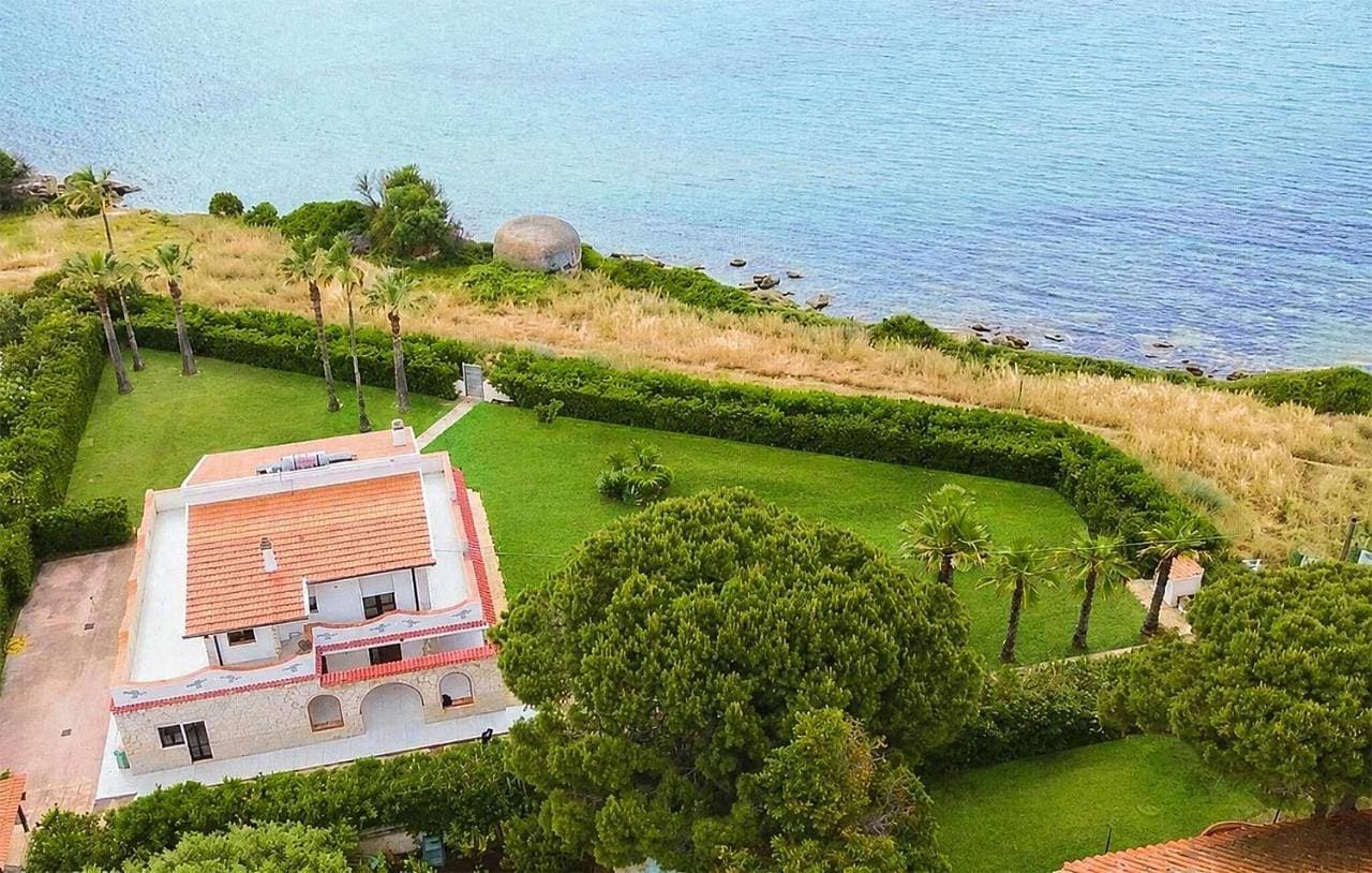 Gorgeous Home In Arenella With House Sea View 1