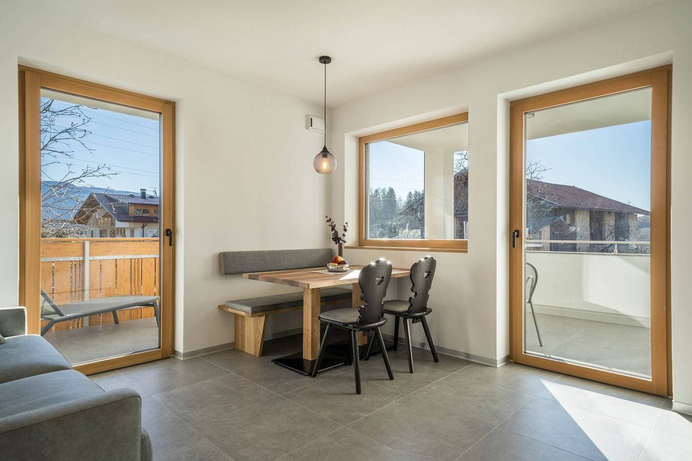 Foto 6 von 20: Ferienwohnung "Sunnig - Sonnenaufgang" mit Bergblick, Balkon & WLAN