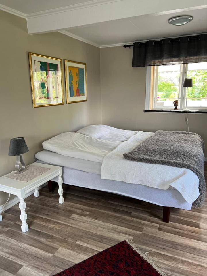 Foto 7 von 10: Standard Double Room with Shared Bathroom