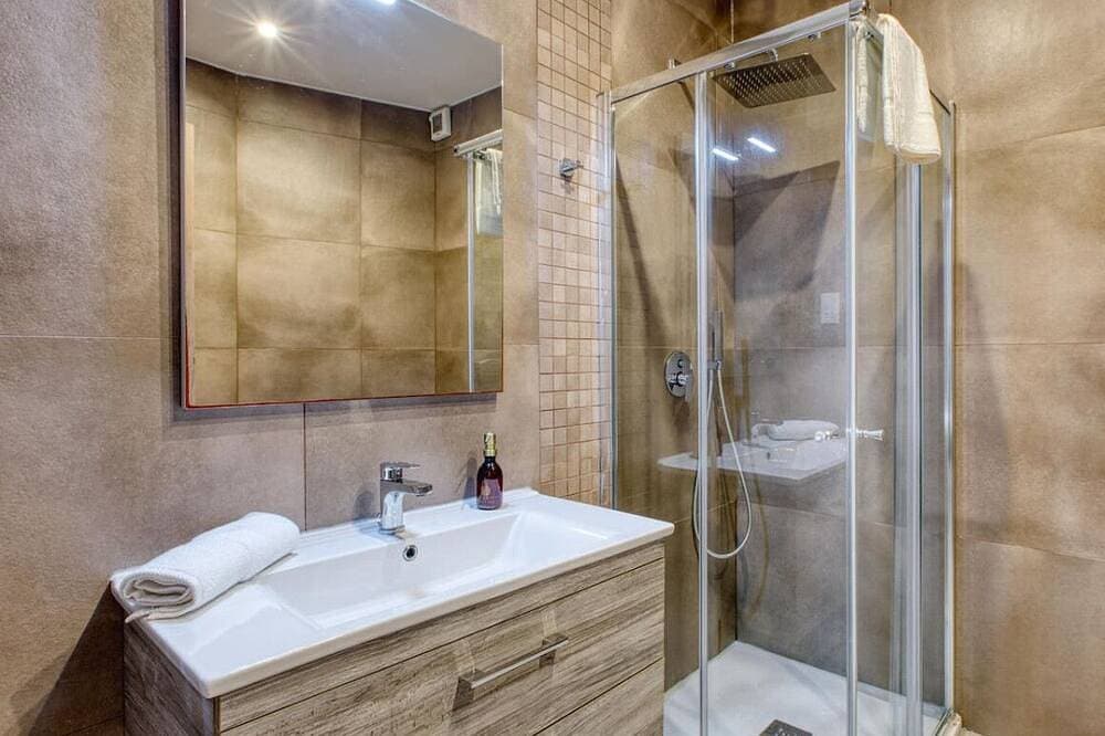 Foto 9 von 30: 2Br Penthouse with views overlooking Pietà Marina!