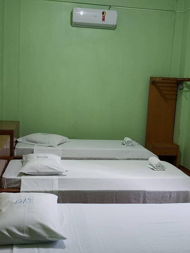 Foto 10 von 103: Standard Double or Twin Room