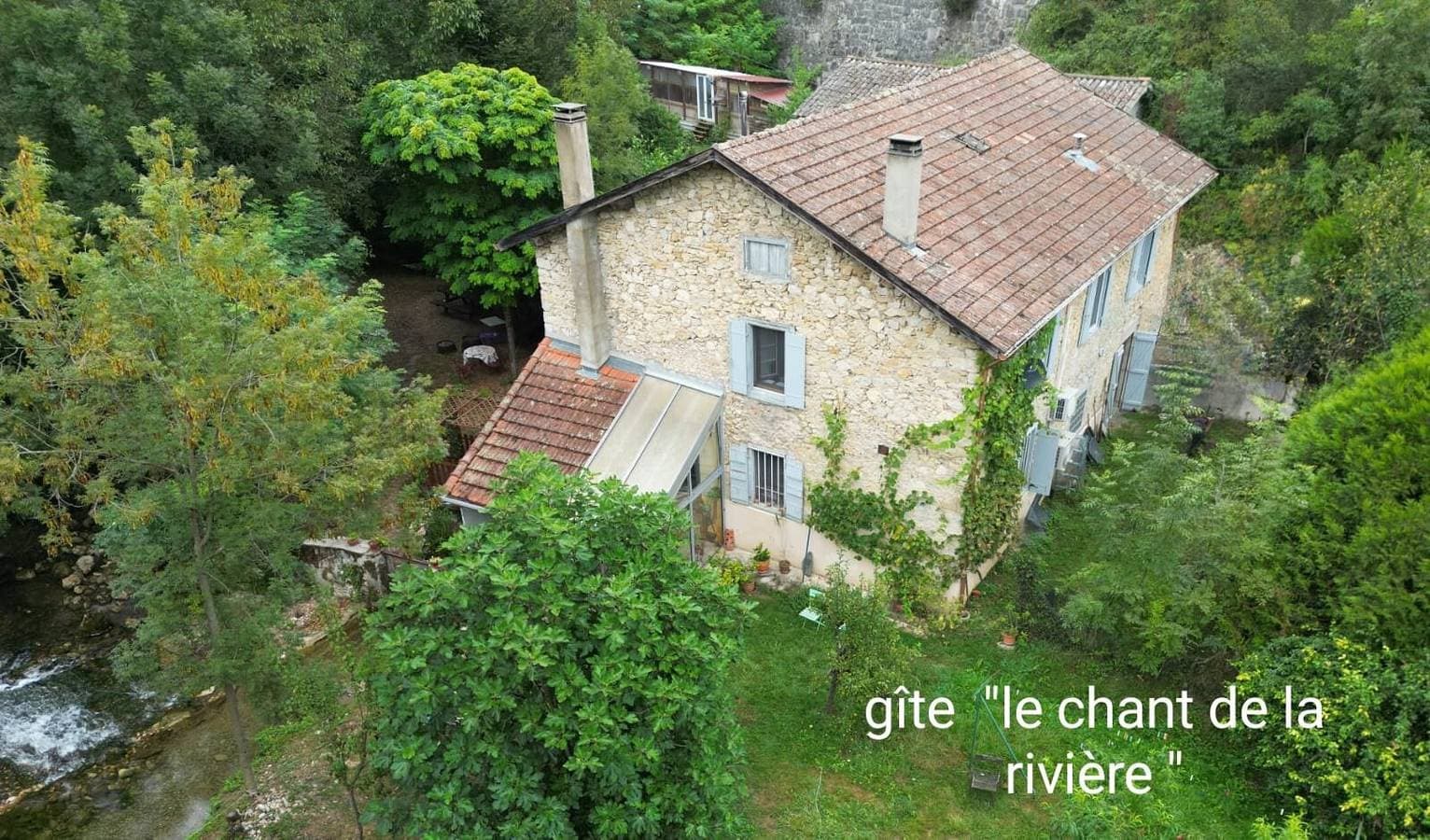 Gîte Ariège Le chant de la rivière 1