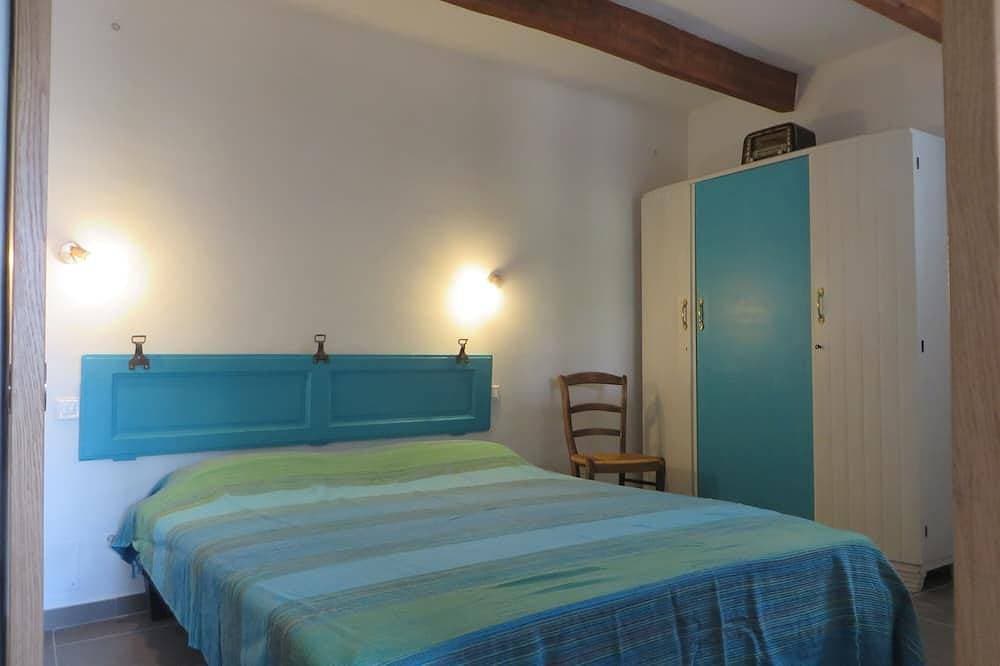 Foto 2 von 15: Lourmarin: Charming Bastidon Zu Fuss Von Luberon
