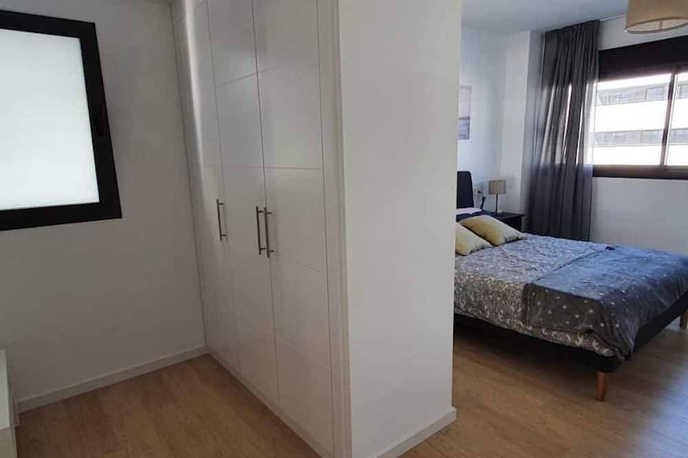 Foto 4 von 24: Holidays2Torremolinos Alamos 3 bedroom & terrace & pool