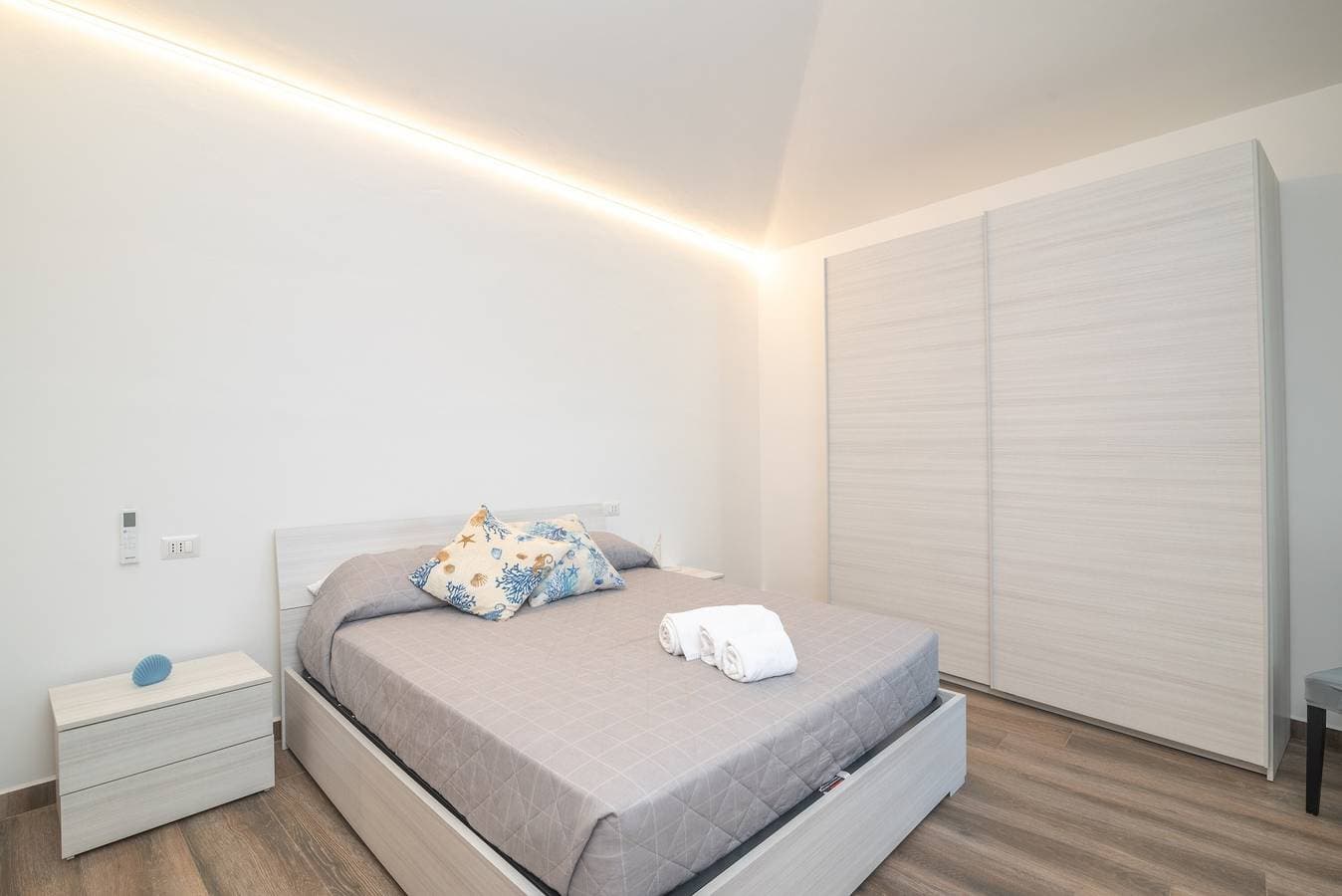 Foto 11 von 25: Ferienhaus 'Mavi Primo Piano' mit privater Terrasse, WLAN und Klimaanlage