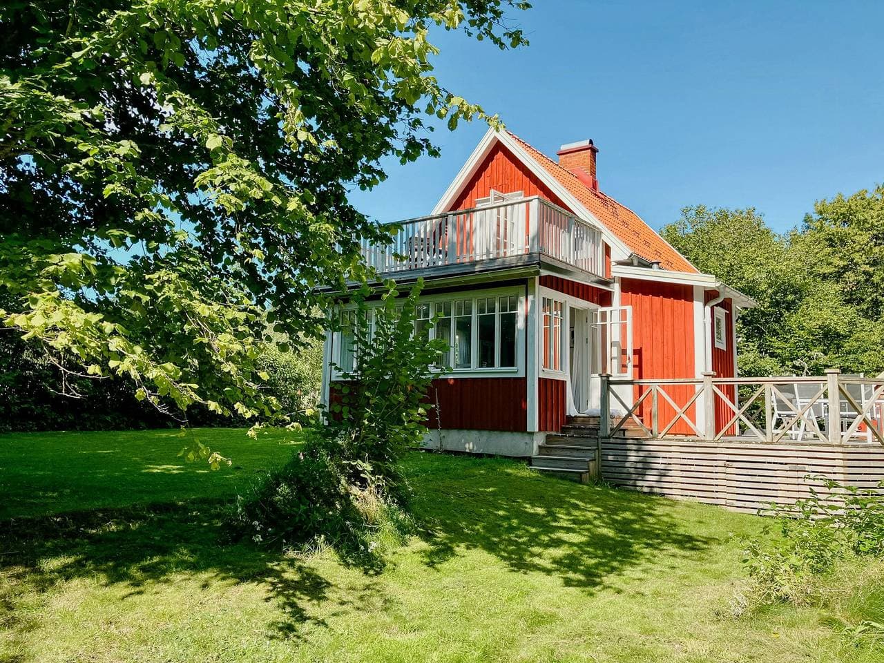 Ein Häuschen im Småland bei Linnés Råshult 1