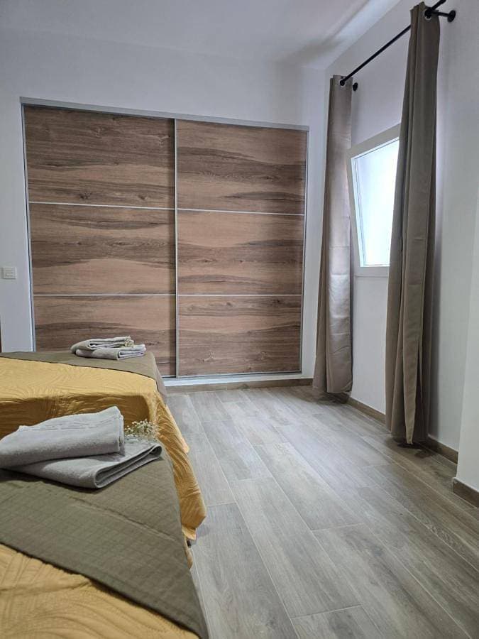 Foto 4 von 24: Two-Bedroom Apartment