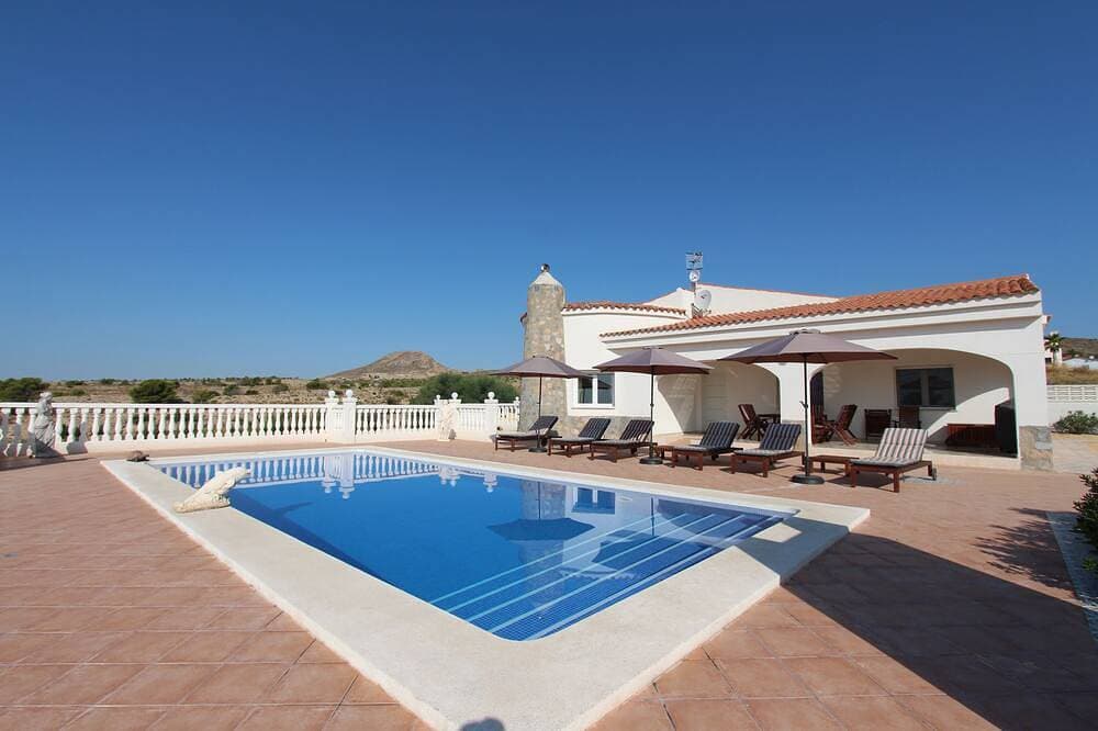 Villa mit privatem pool und panoramablick auf die Küste! 1