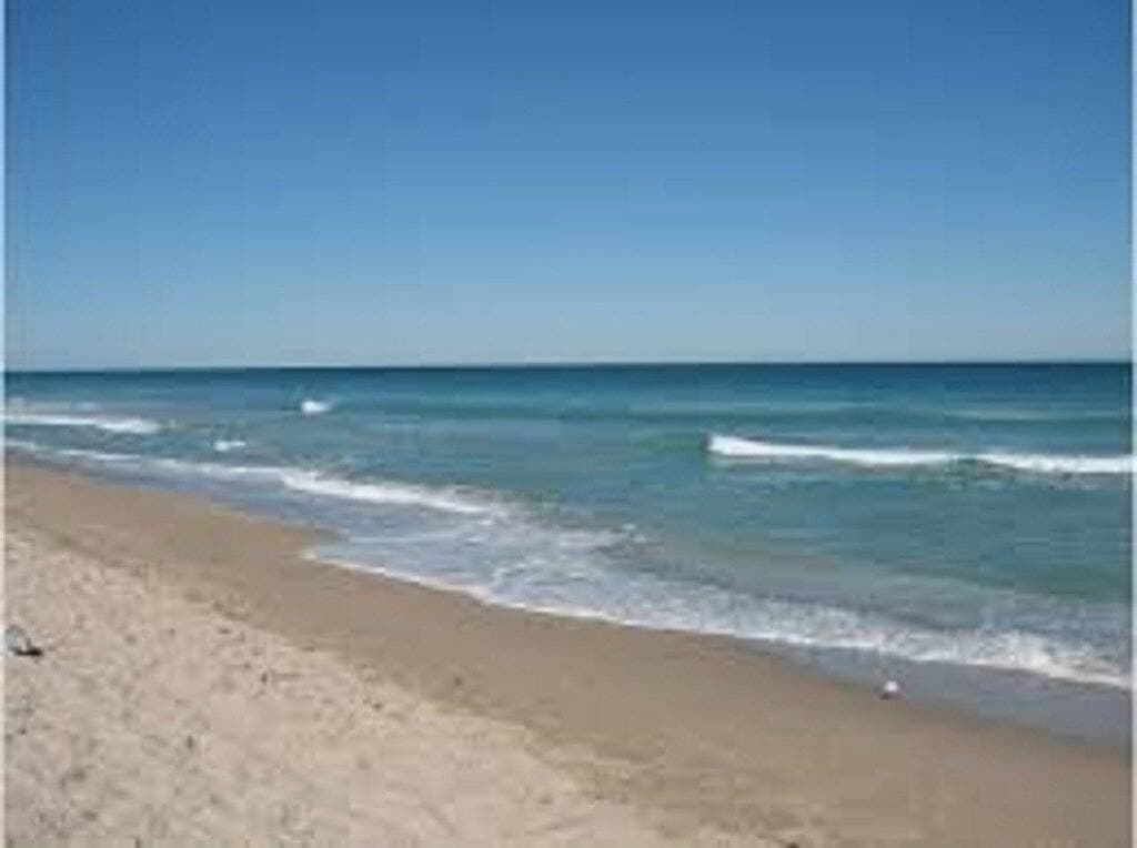 Foto 6 von 14: Atemberaubende Aussicht auf das Meer + Gated Garage! Haustierfreundlich!