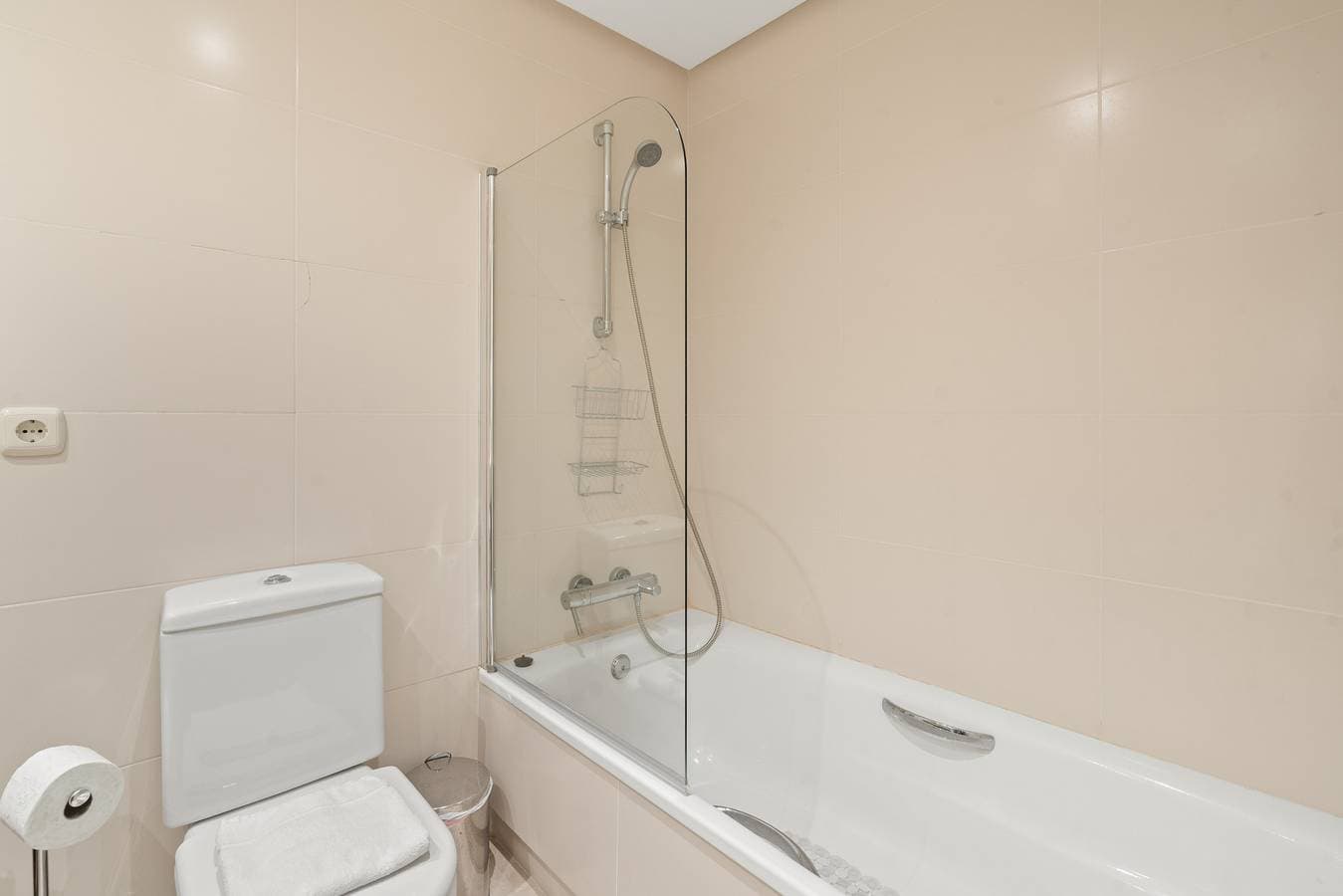 Foto 11 von 32: 21. Apartment with garden in Alcazaba Lagoon Casar