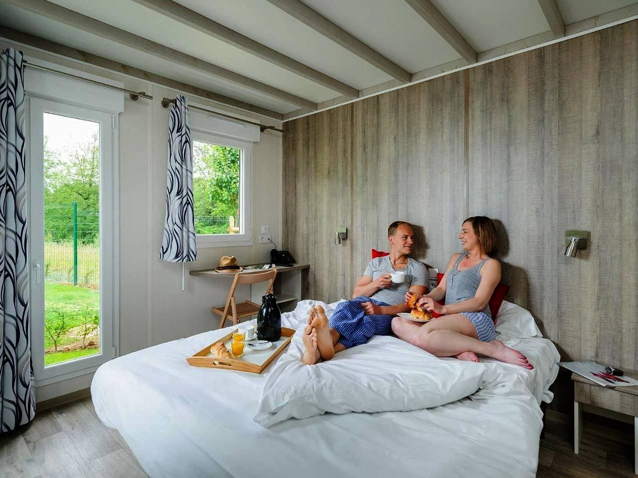 Foto 3 von 7: Double or Twin Room with Garden View