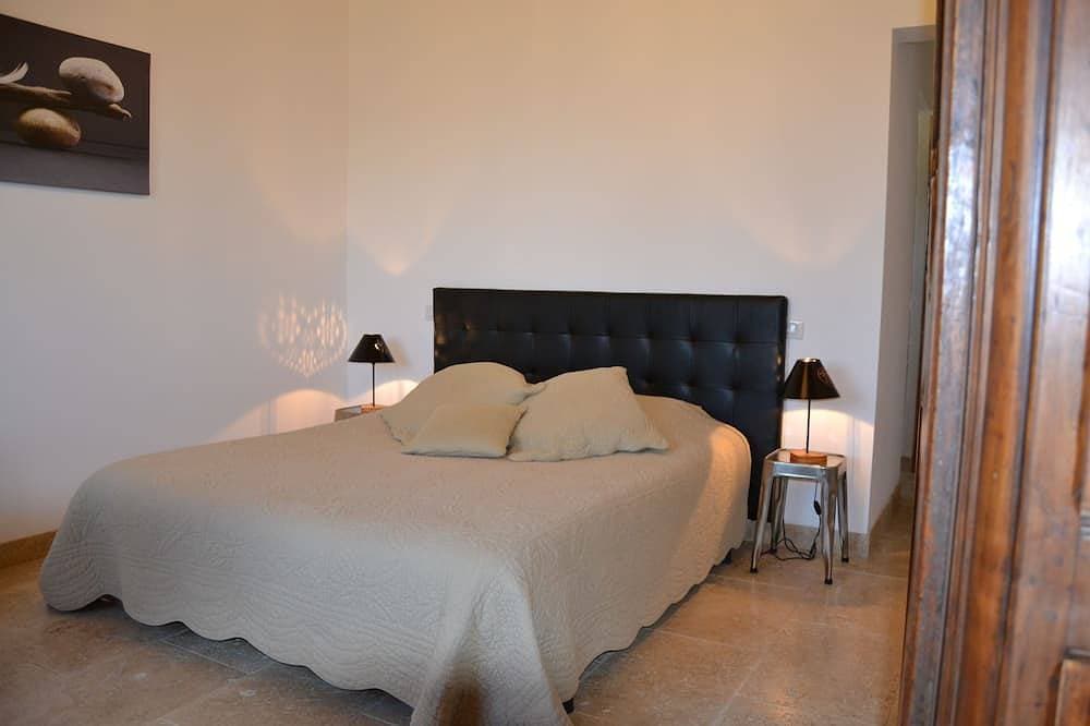 Foto 3 von 30: Provenzalisches Landhaus mit beheiztem Freiformpool