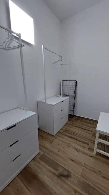 Foto 12 von 36: Two-Bedroom Apartment