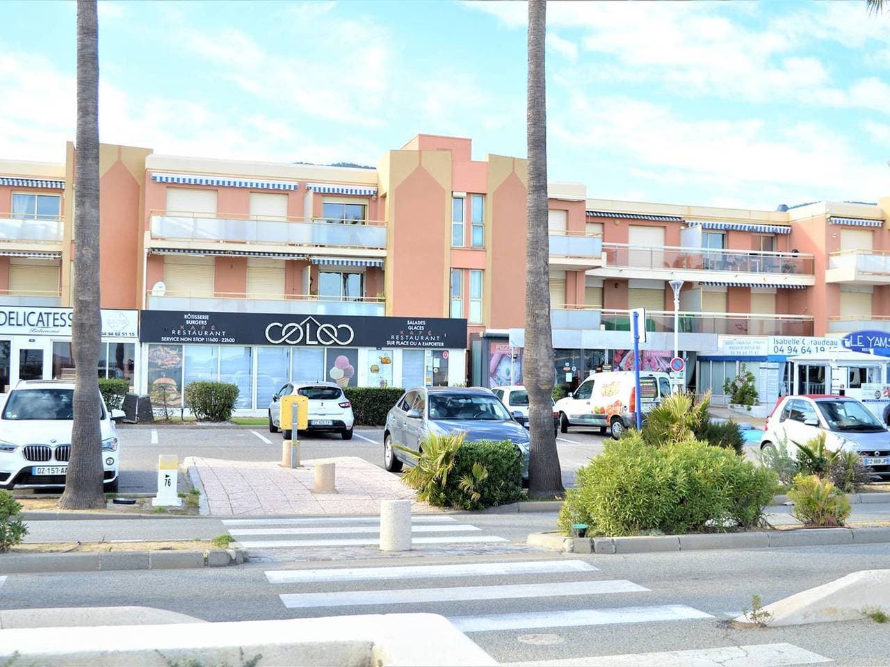 Foto 13 von 18: Klimatisierte 2-Zimmer-Wohnung mit Parkplatz in Cavalaire-sur-Mer