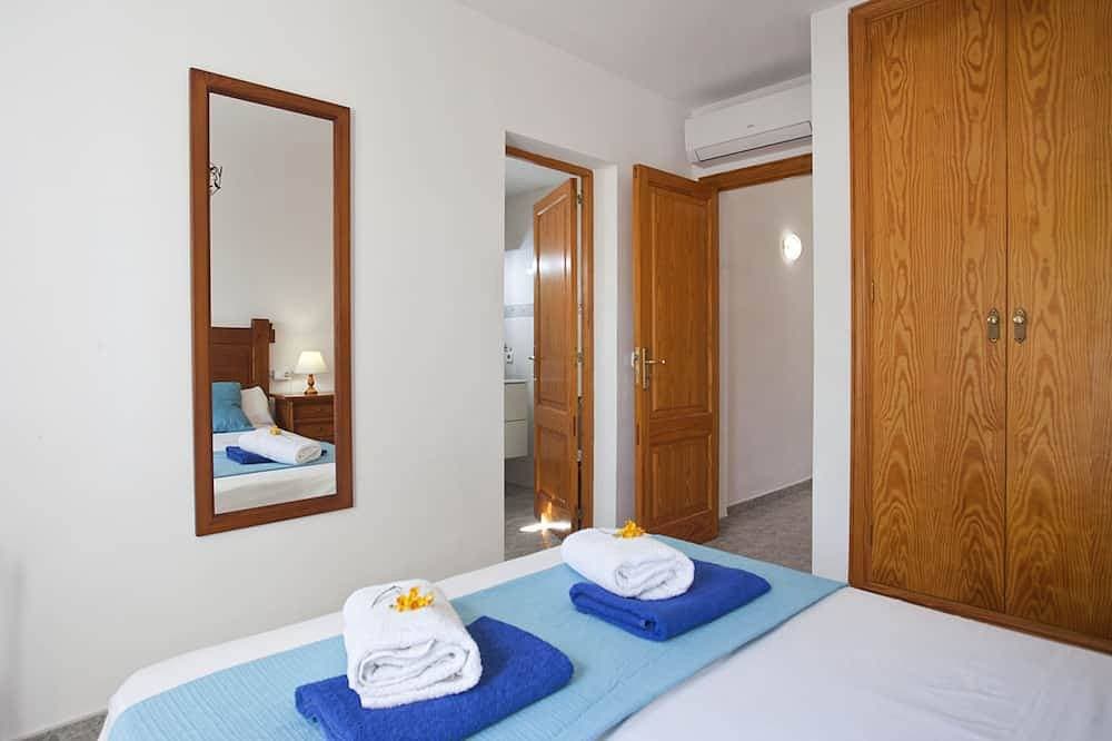 Foto 4 von 28: Haus 300 Meter vom Strand entfernt, mit privatem Pool und WiFi.