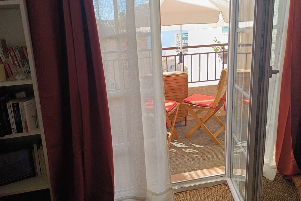 Foto 7 von 28: Studio 🔆 Agay by the sea. Beach, Swimming pool, Parking