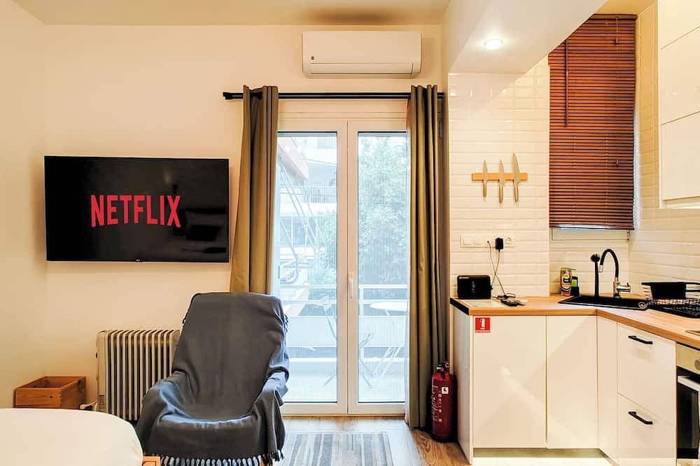 Sleek Studio in Voula Center 1