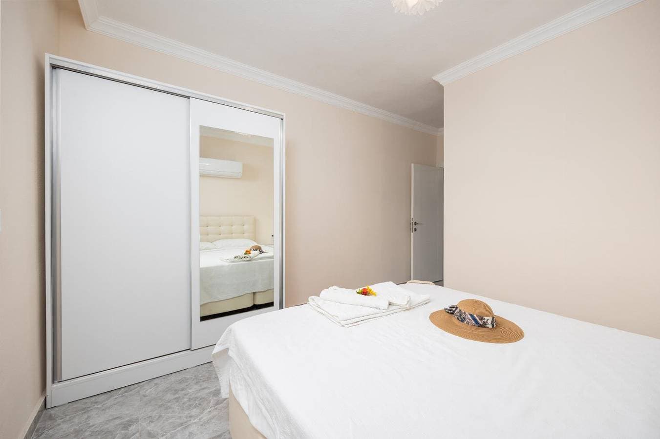Foto 9 von 18: Villa für 4 Personen mit Terrasse