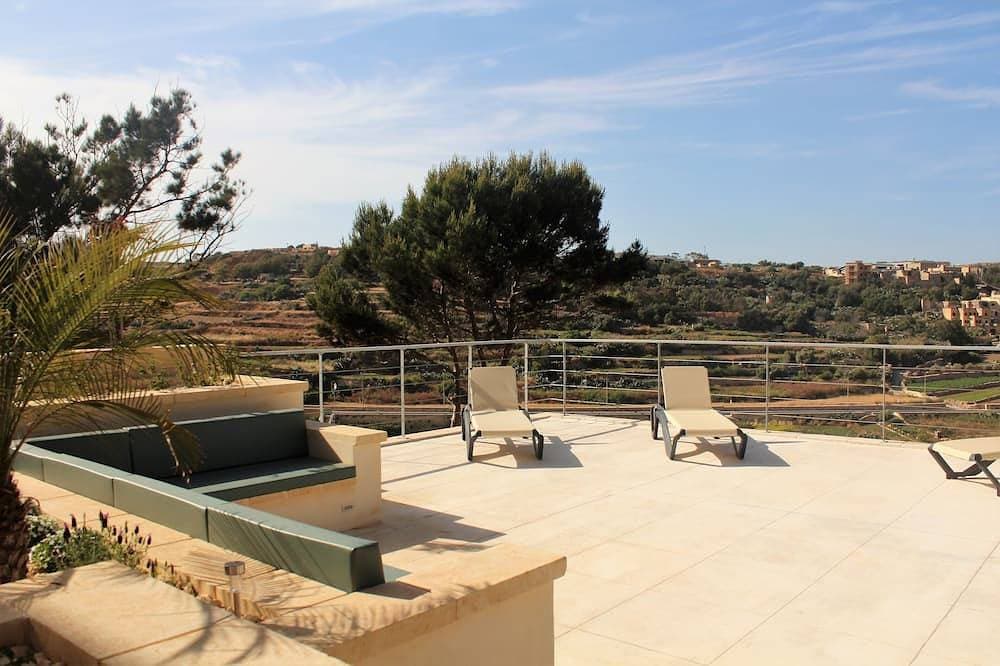 Foto 13 von 23: Bauernhaus mit privatem Swimmingpool, voller Charakter und Charme