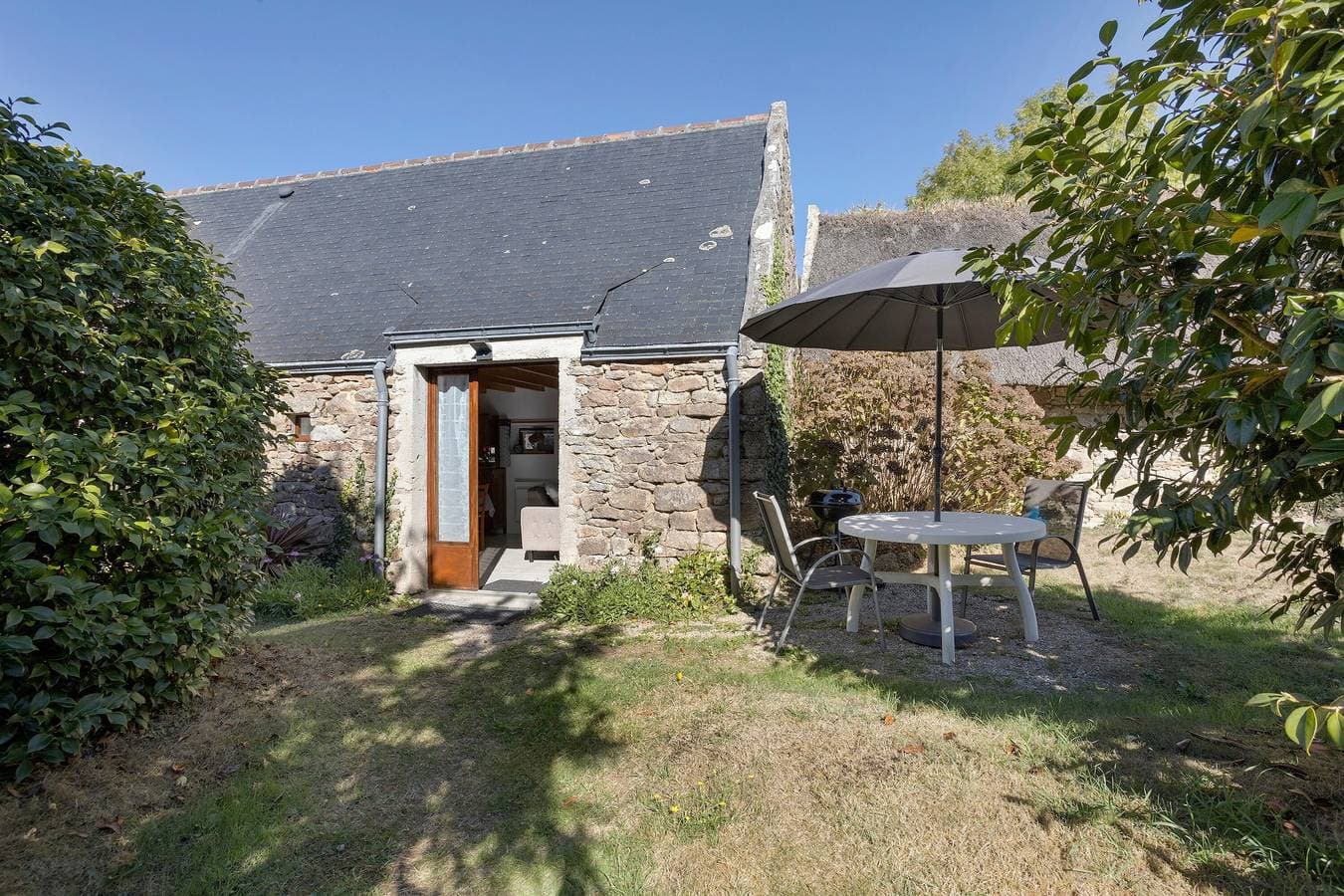Foto 2 von 33: Landhaus „Ty Bihan“ nahe Strand, mit Terrasse, privatem Garten und WLAN