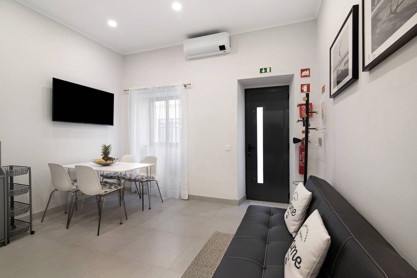 Foto 6 von 42: Ferienhaus 'Casa Anzol' mit privater Terrasse, WLAN und Klimaanlage