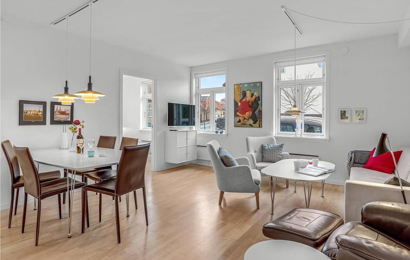 Foto 5 von 33: Ferienwohnung für 6 Personen mit Terrasse