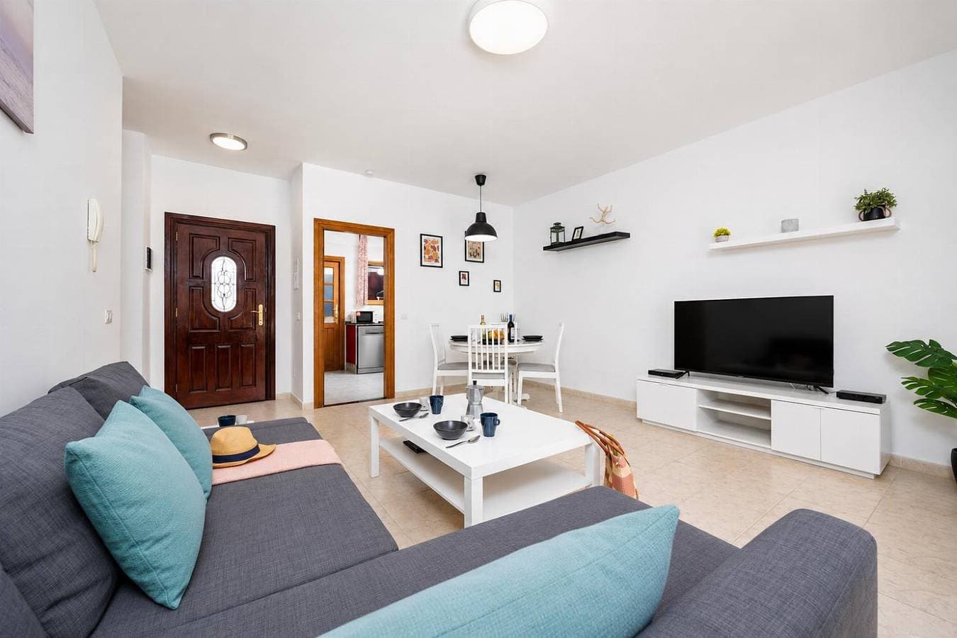 Foto 8 von 19: Villa für 4 Personen mit Terrasse