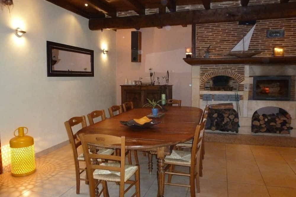 Foto 10 von 12: Périgourdine house