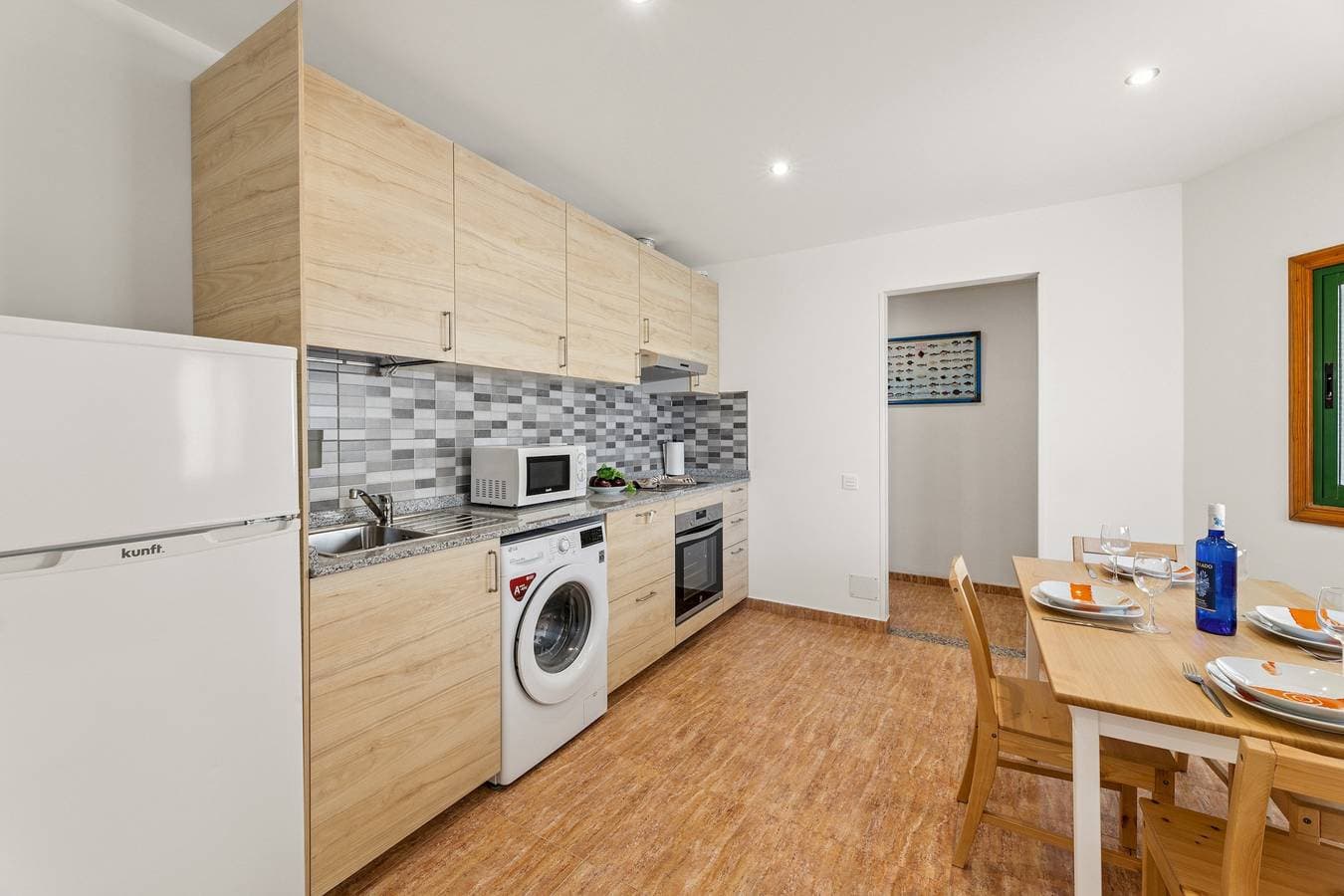 Foto 11 von 24: Ferienhaus für 4 Personen mit Terrasse