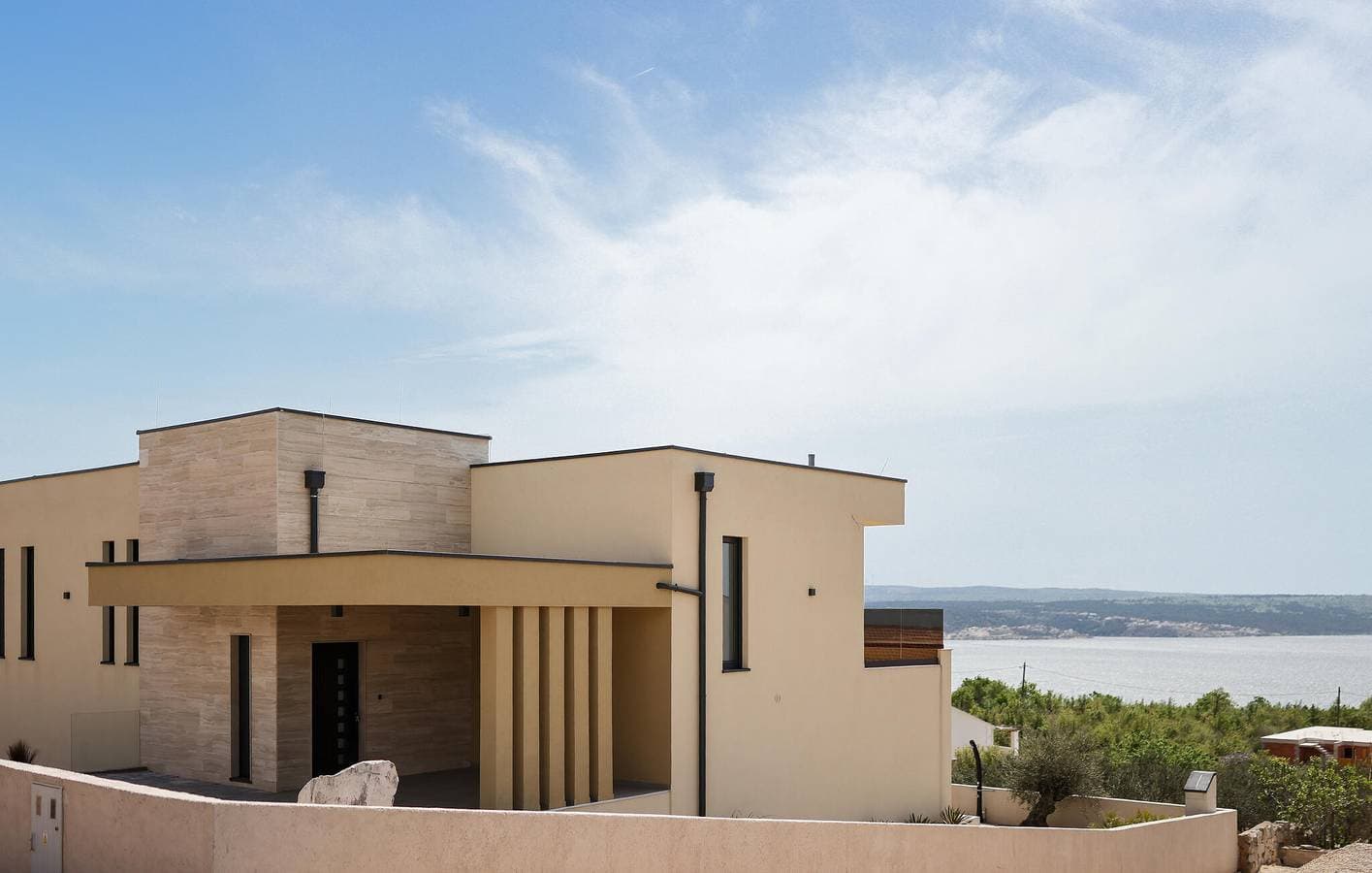 Foto 4 von 64: Modernes Apartment mit Pool, WLAN und Parkplatz in der Nähe von Novigradsko – Mehr