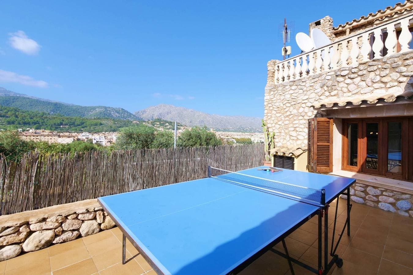Foto 7 von 35: Ferienhaus 'Can Moragues' mit Bergblick, WLAN und Klimaanlage