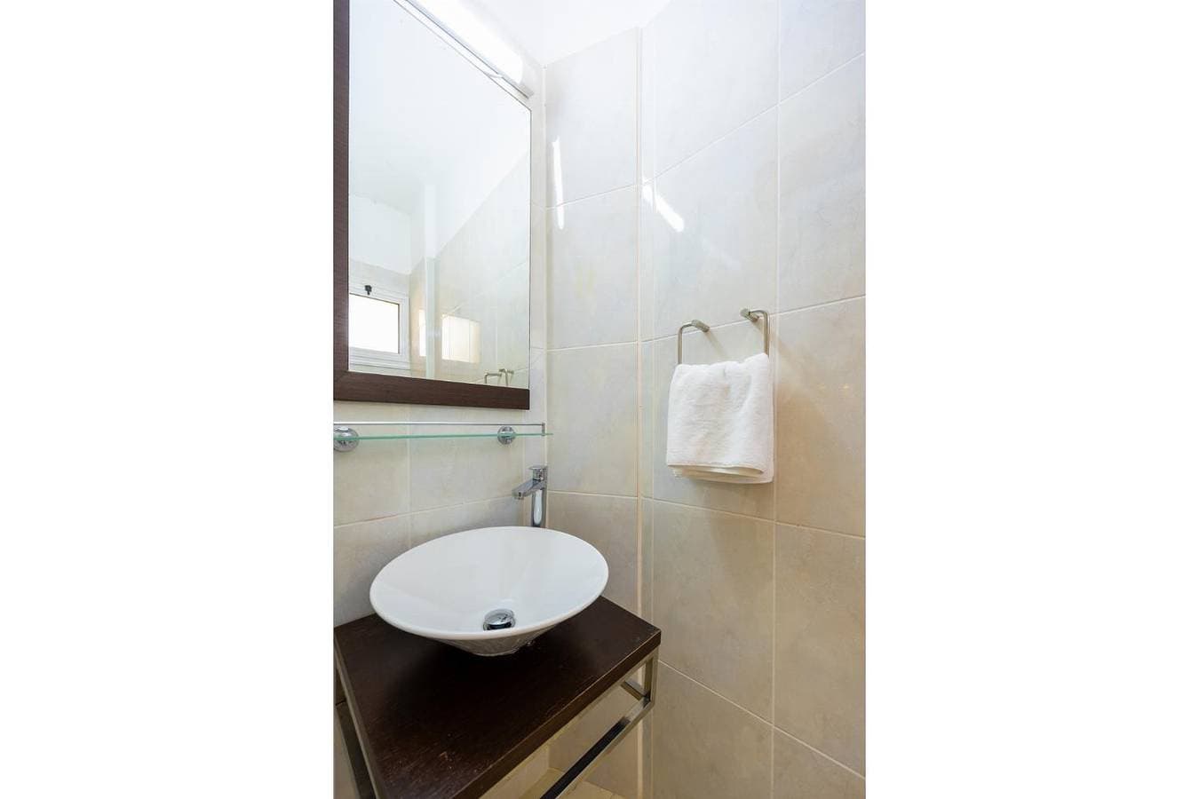 Foto 10 von 23: Villa für 4 Personen mit Balkon