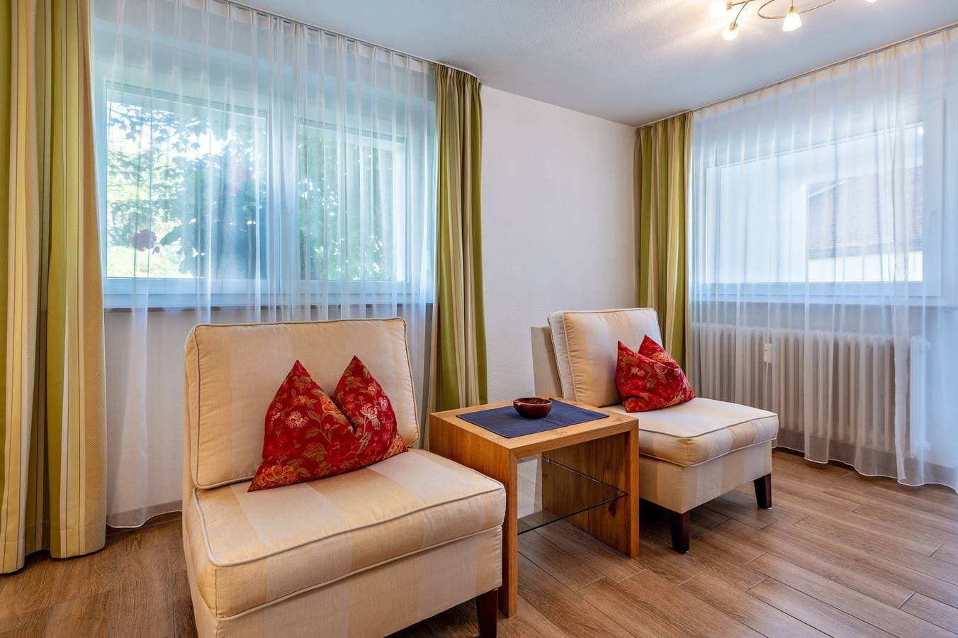 Foto 2 von 26: Ferienwohnung 'Haus Irma' mit Bergblick, Balkon und WLAN