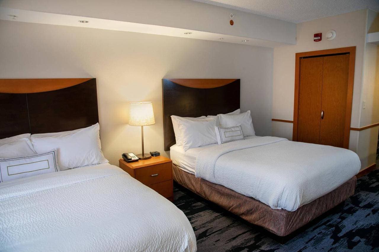 Foto 6 von 9: Queen Room with Two Queen Beds