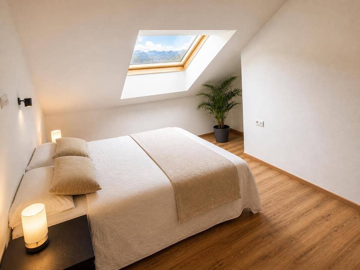 Foto 5 von 14: Two-Bedroom Apartment