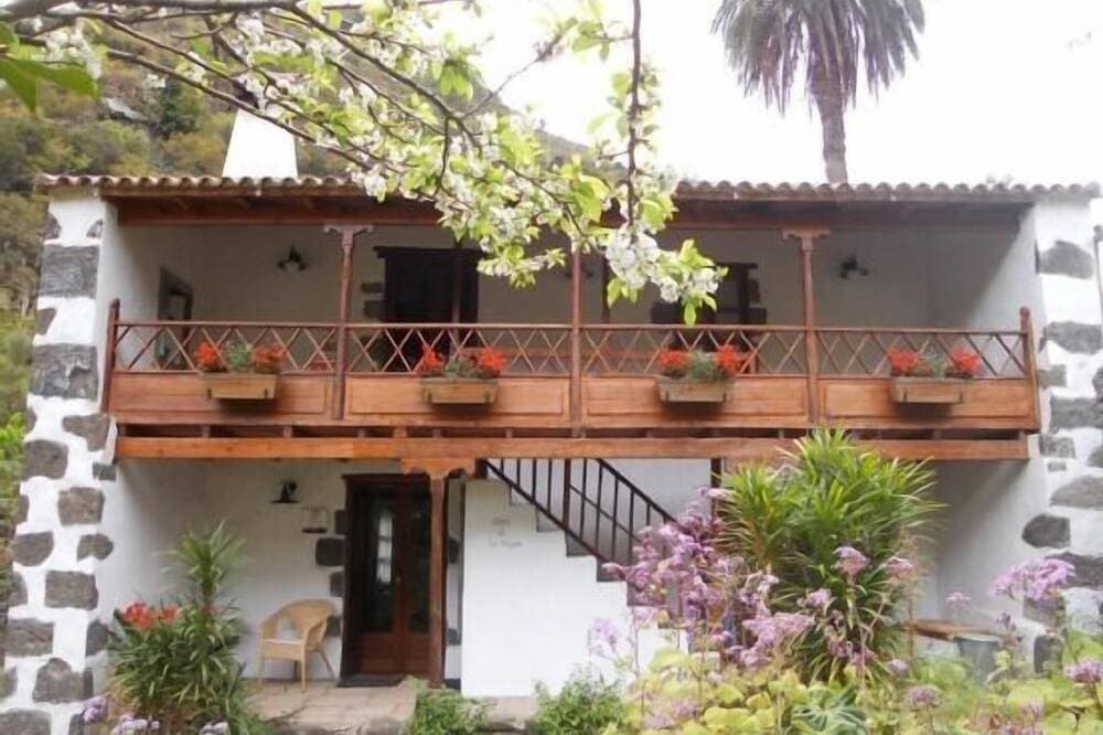 Cr Casa de La Virgen 1 to 6 people 1