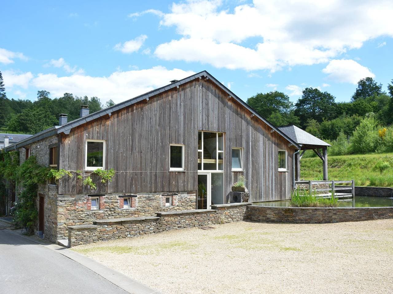 Foto 11 von 40: Ferienhaus in Bièvre nahe Wald und Teich