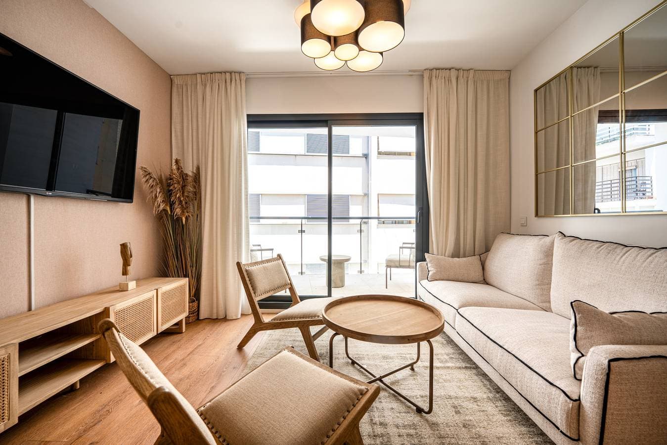 Living Estepona - 2 Bedroom Luxury Apartment 1