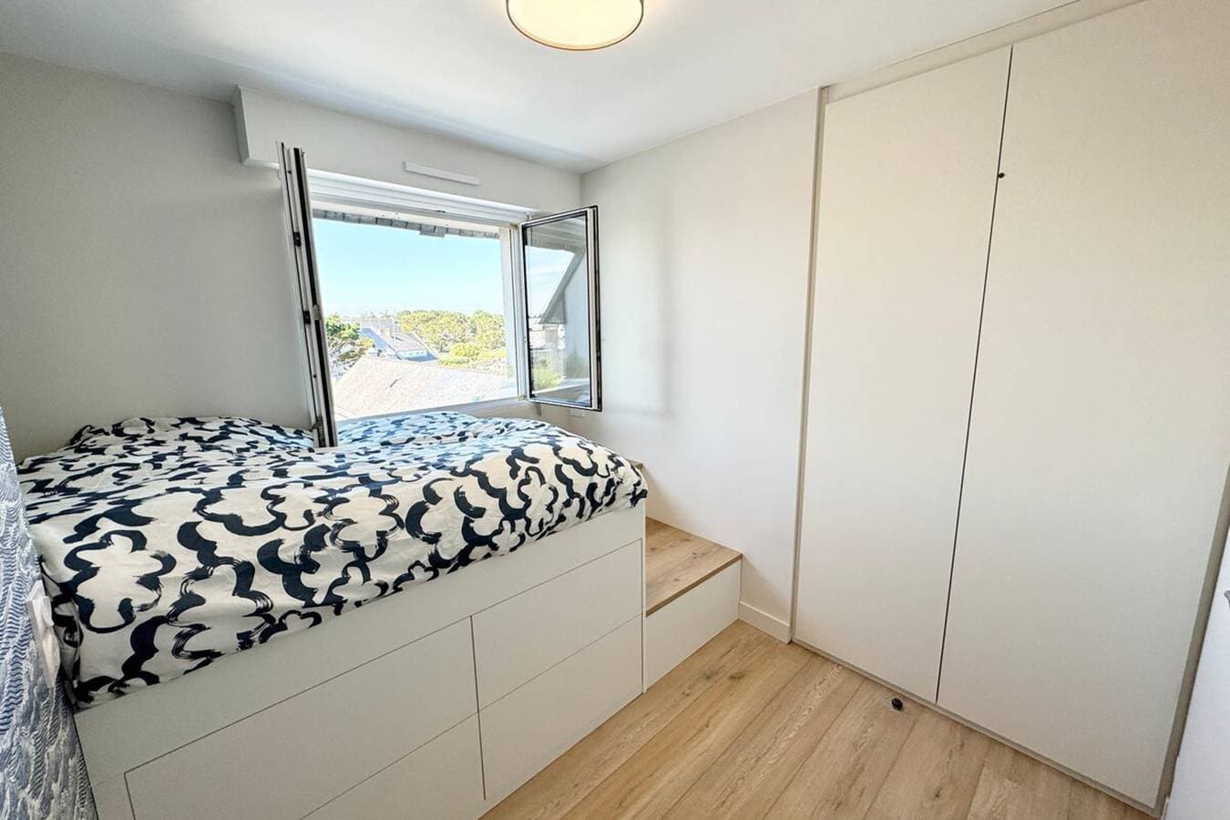 Foto 4 von 24: Lovely ! Superbe T2 rénové – Vue mer 180°