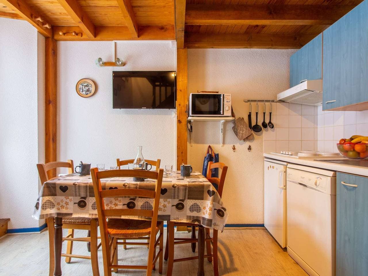 Foto 4 von 12: Gemütliche Wohnung 4 Pers mit Parkplatz, Terrasse, Skiraum
