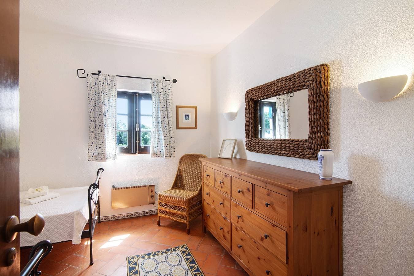 Foto 12 von 22: Ferienhaus 'Quinta Velha Village 134' mit Balkon, Gemeinschaftspool und Klimaanlage