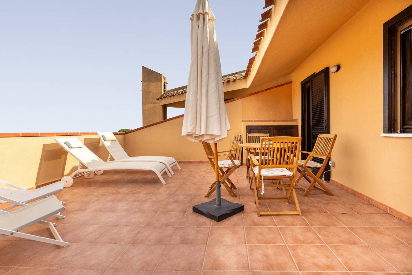 Foto 3 von 30: Ferienhaus 'La Casa Vista Mare' mit Meerblick, privater Terrasse und Klimaanlage